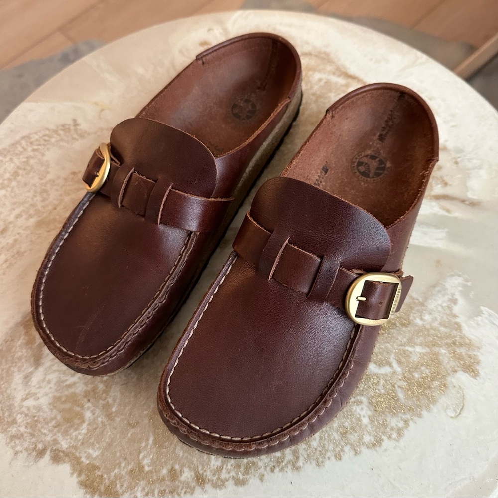 Birkenstock Buckley Leather Clog